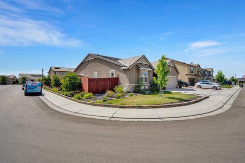2385 Cornwall Ave, Manteca, CA 95337 photo 2