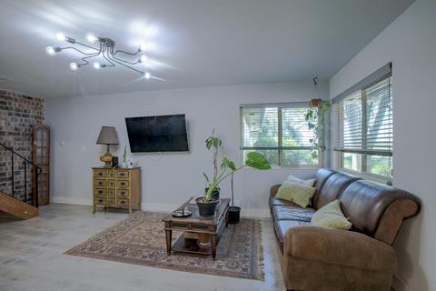 2804 Pole Line Rd #2, Davis, CA 95618 photo 26