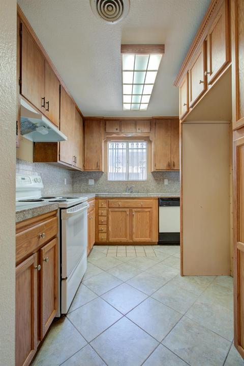 932 Beryl Way, Modesto, CA 95351 photo 32