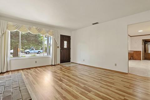 307 Hedstrom, Turlock, CA 95382 photo 4