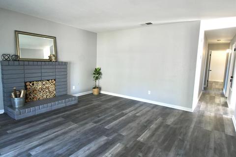 770 E B St, Oakdale, CA 95361 photo 7