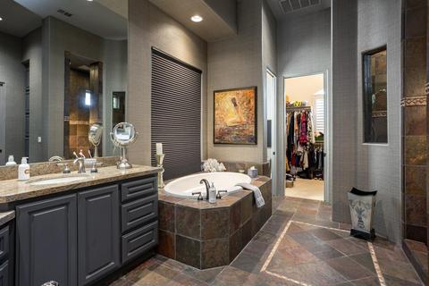 7001 Grove Pointe Ct, Modesto, CA 95356 photo 31