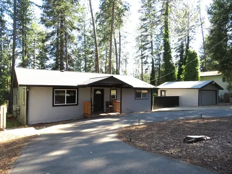 1085 Hillcrest Blvd, Colfax, CA 95713 photo 1