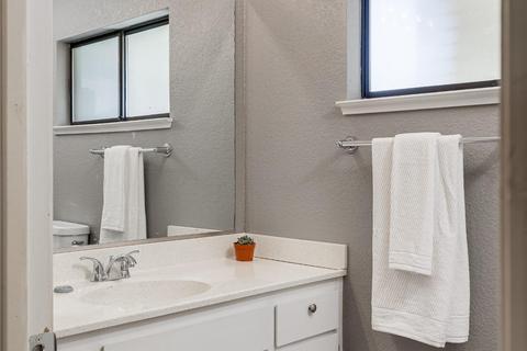 876 Doris Dr, Grass Valley, CA 95945 photo 22