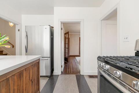 102 E Highland Ave, Tracy, CA 95376 photo 22