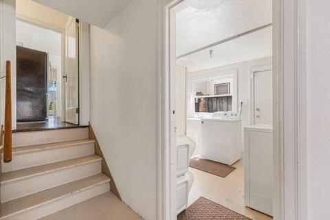 102 E Highland Ave, Tracy, CA 95376 photo 25