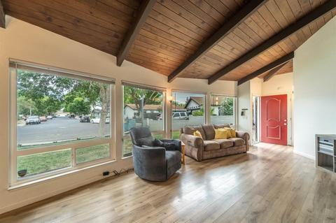 1409 Staci Ln, Modesto, CA 95355 photo 9