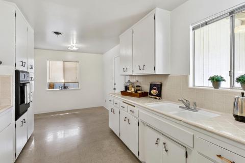 1314 Alice St, Davis, CA 95616 photo 3