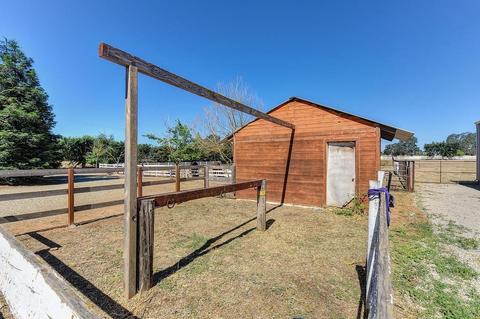 8261 Dillard Rd, Wilton, CA 95693 photo 68