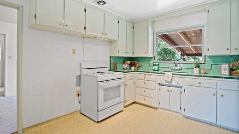 1910 Tully Rd, Modesto, CA 95350 photo 15