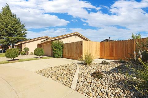 525 Lehr Pl, Manteca, CA 95336 photo 4