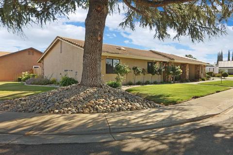 525 Lehr Pl, Manteca, CA 95336 photo 8