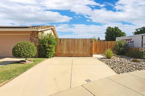 525 Lehr Pl, Manteca, CA 95336 photo 3