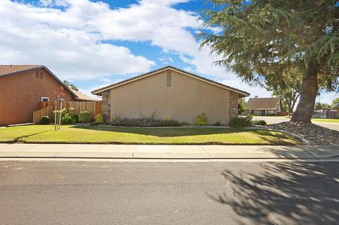 525 Lehr Pl, Manteca, CA 95336 photo 9