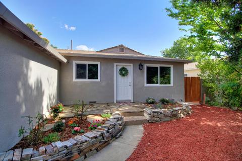 1718 Denison Dr, Davis, CA 95618 photo 2