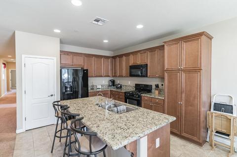 1457 Daisy Dr, Patterson, CA 95363 photo 8