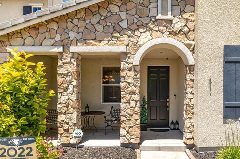 2421 Ventana View Way, Modesto, CA 95355 photo 3
