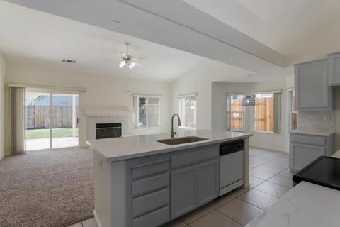 3608 Daystar Dr, Modesto, CA 95355 photo 13