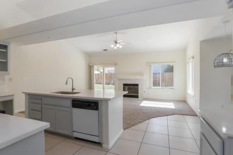 3608 Daystar Dr, Modesto, CA 95355 photo 12
