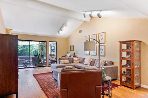 1402 Rosario St, Davis, CA 95618 photo 9