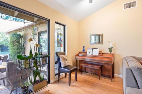 1402 Rosario St, Davis, CA 95618 photo 13