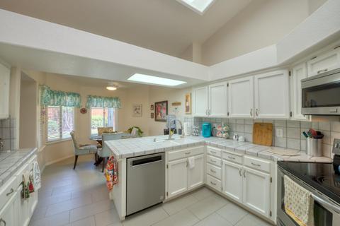 524 Klopping Ct, Patterson, CA 95363 photo 11