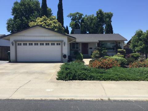 116 Hemlock, Lodi, CA 95240 photo 2