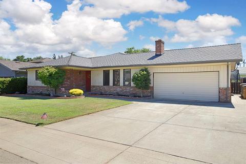 1108 Edgewood Dr, Lodi, CA 95240 photo 1