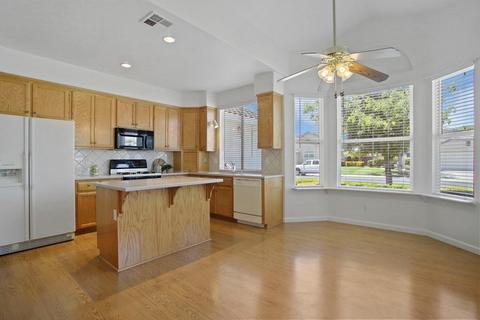 1977 Alghero Dr, Manteca, CA 95336 photo 10