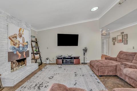 4020 Rutgers Ct, Merced, CA 95348 photo 9