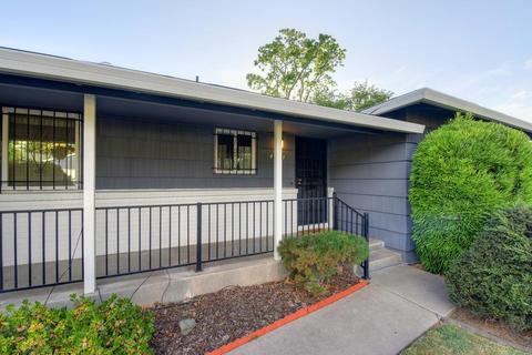 4731 Jan Dr, Carmichael, CA 95608 photo 4