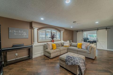 3116 E Orangeburg Ave, Modesto, CA 95355 photo 9
