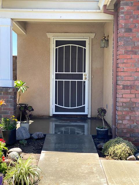 3303 Dewar Ln, Turlock, CA 95382 photo 2