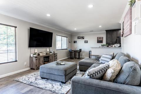 1007 Virginia St, Manteca, CA 95337 photo 3