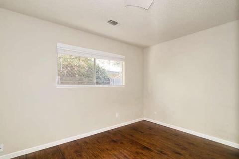 1118 L St, Davis, CA 95616 photo 19