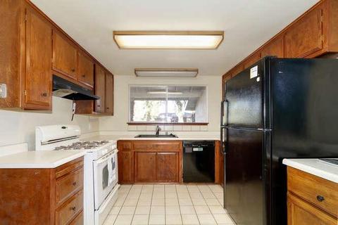 1118 L St, Davis, CA 95616 photo 12
