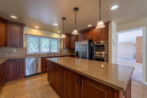 3233 Pleasant Bay Cir, Modesto, CA 95355 photo 5
