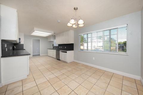 836 Sunrise Ave, Ripon, CA 95366 photo 12
