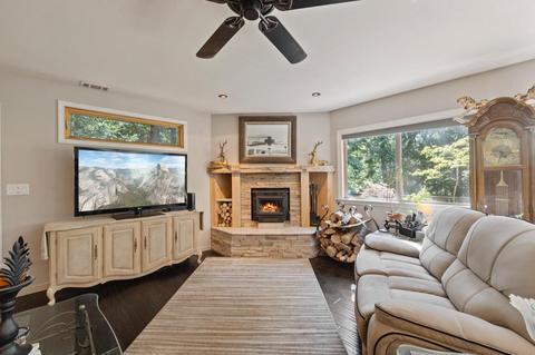 24230 Martingale Ln, Sonora, CA 95370 photo 3