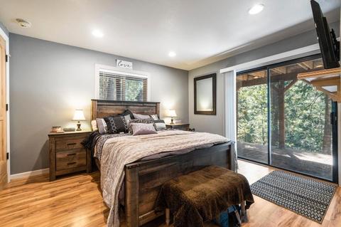 24230 Martingale Ln, Sonora, CA 95370 photo 17