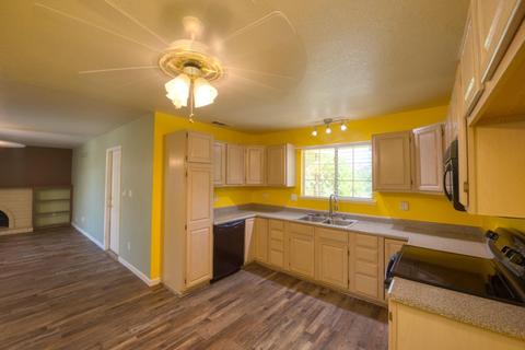 1331 Stephens Ave, Newman, CA 95360 photo 7