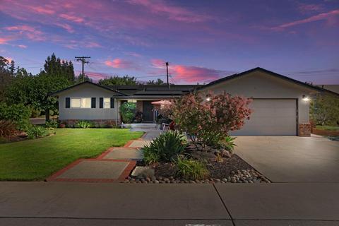 2225 Jackson St, Lodi, CA 95242 photo 2