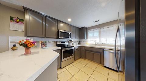 1012 Jayhawk Way, Modesto, CA 95358 photo 14