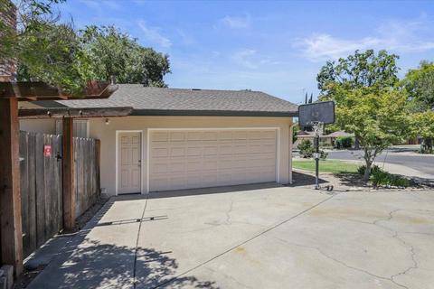 3308 Keswick Ln, Modesto, CA 95350 photo 5
