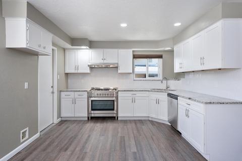 5525 Valhalla Dr, Carmichael, CA 95608 photo 8