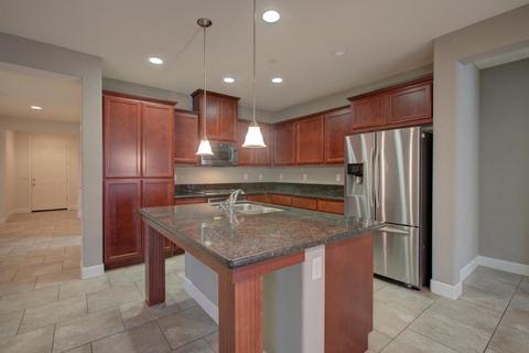 1653 Marquis Pl, Manteca, CA 95337 photo 2