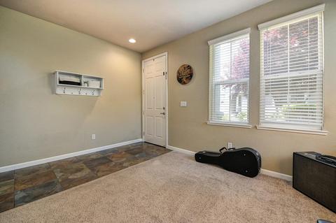 945 Courtyards Loop, Lincoln, CA 95648 photo 8