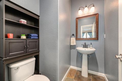 945 Courtyards Loop, Lincoln, CA 95648 photo 10