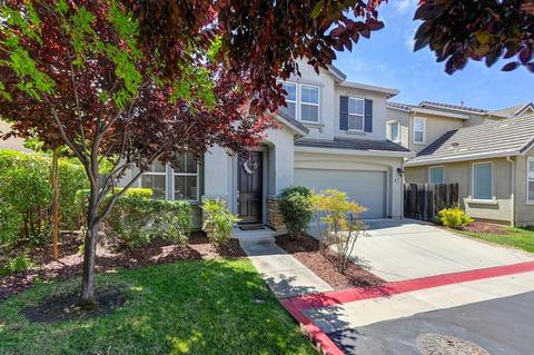 945 Courtyards Loop, Lincoln, CA 95648 photo 4