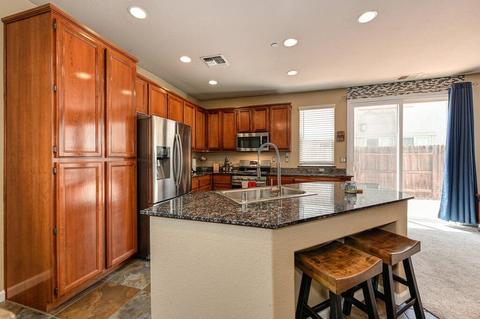 945 Courtyards Loop, Lincoln, CA 95648 photo 12